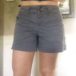 Gray women’s shorts size 6
